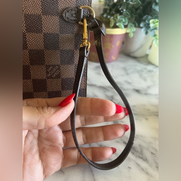 Auth Louis Vuitton Neverfull MM Damier Ebene Pochette Wristlet Good Condition - Picture 11 of 11